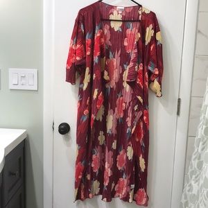 Lularoe Shirley accordion style floral print